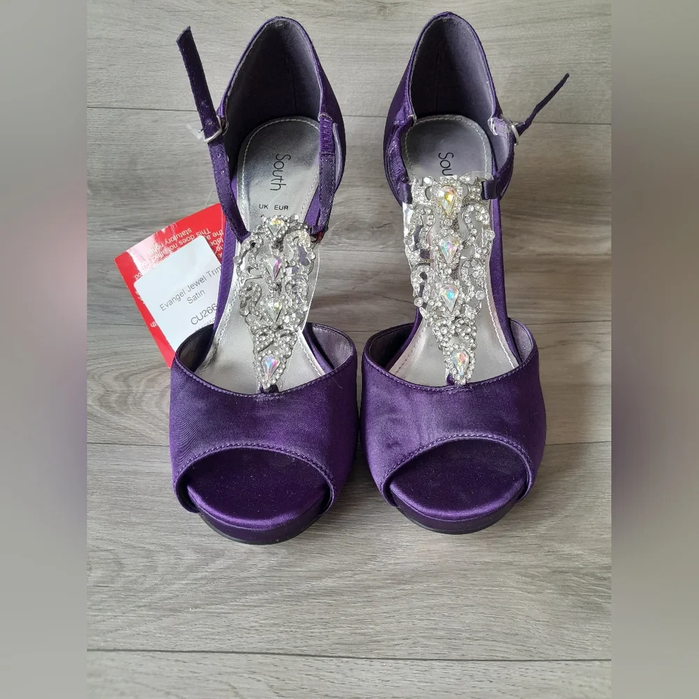 Purple satin embellished shoes Size 6 - Picture 1 of 6